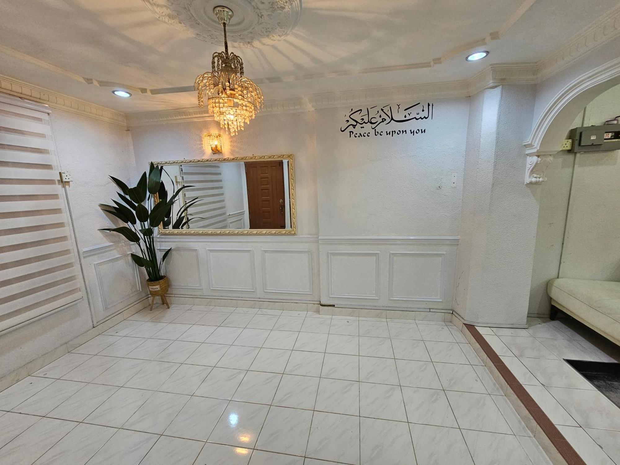 Ruhani Homestay 3 Kb - 4 Bedroom Fully Airconditioned With Wifi & Netflix Κότα Μπάρου Εξωτερικό φωτογραφία