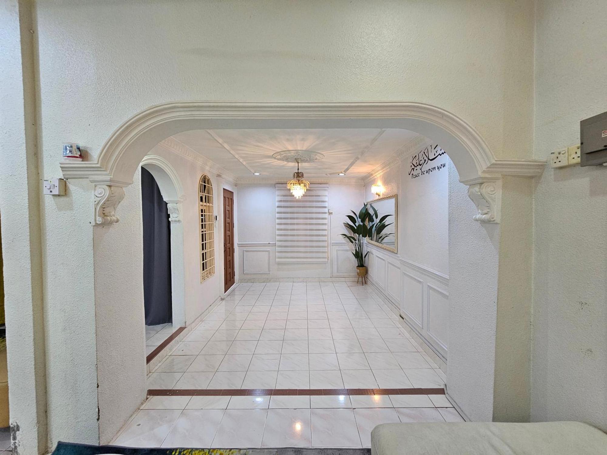 Ruhani Homestay 3 Kb - 4 Bedroom Fully Airconditioned With Wifi & Netflix Κότα Μπάρου Εξωτερικό φωτογραφία