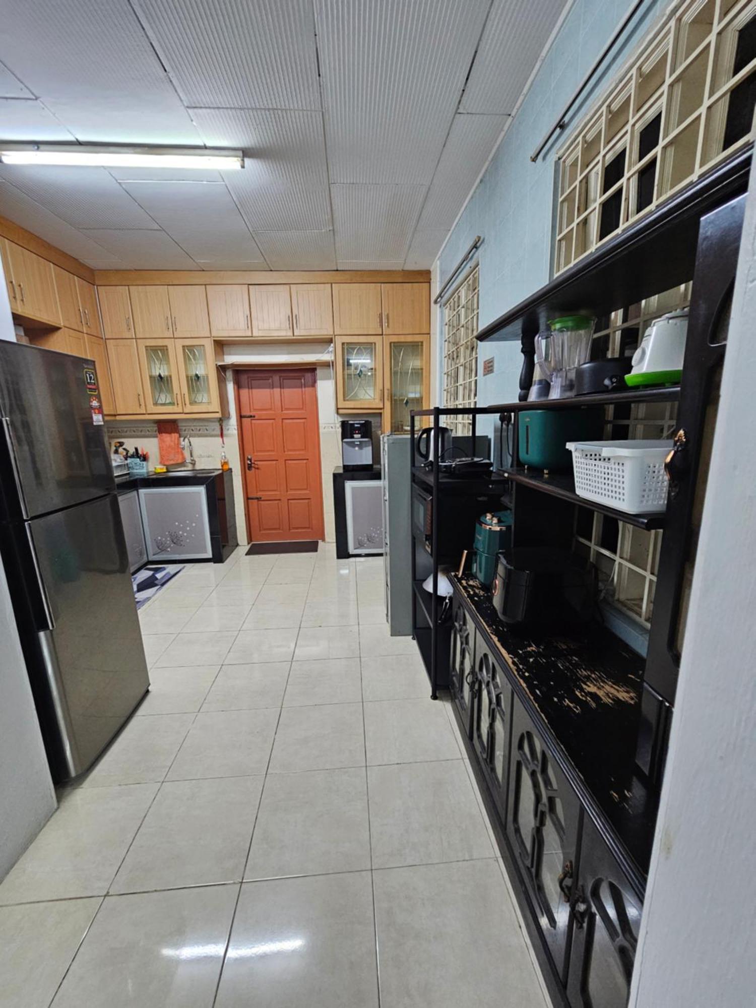 Ruhani Homestay 3 Kb - 4 Bedroom Fully Airconditioned With Wifi & Netflix Κότα Μπάρου Εξωτερικό φωτογραφία